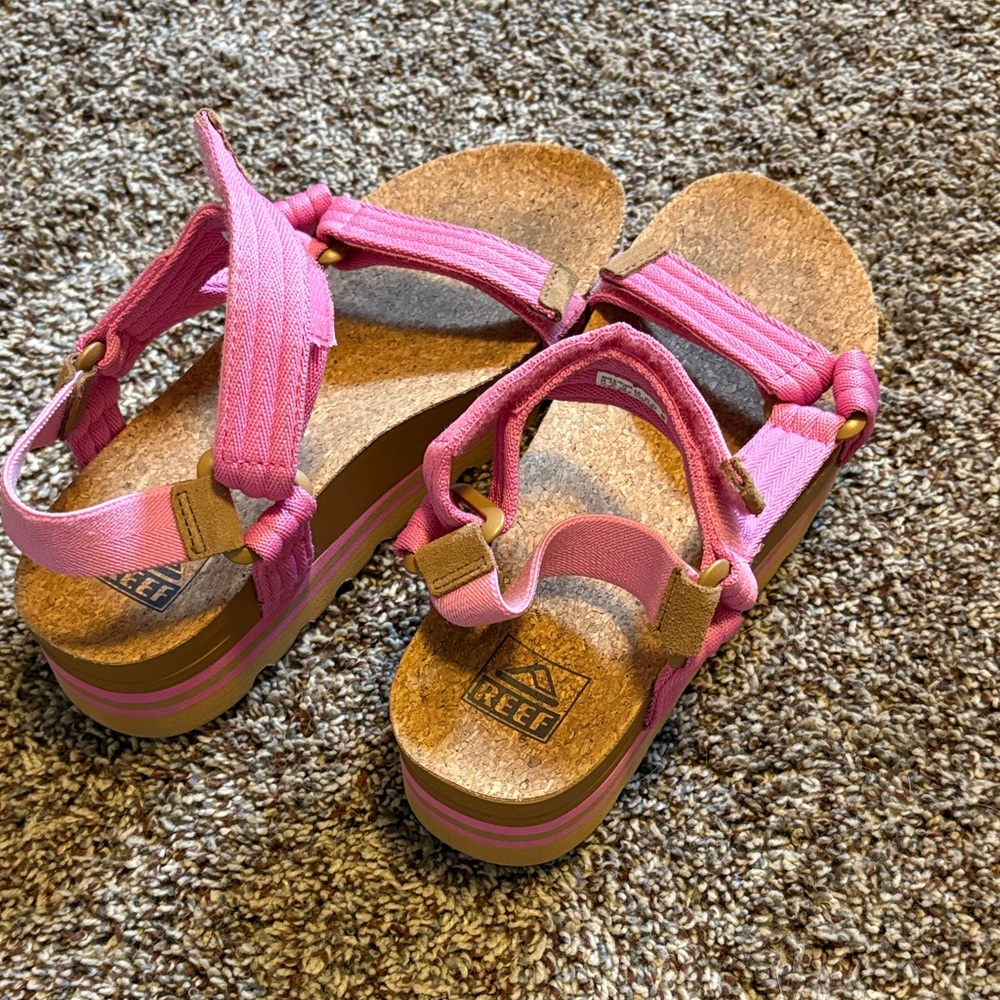 Reef Pink Strap Cork Sandals